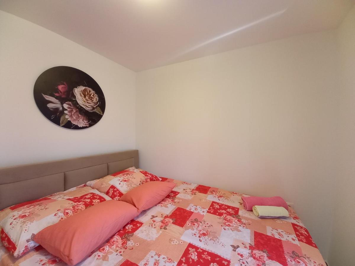 Apartment & Studio Vrdoljak Sveti Anton  Kültér fotó