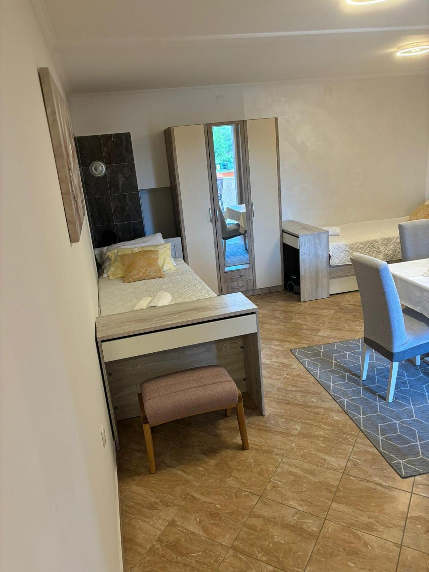 Apartment & Studio Vrdoljak Sveti Anton  Kültér fotó