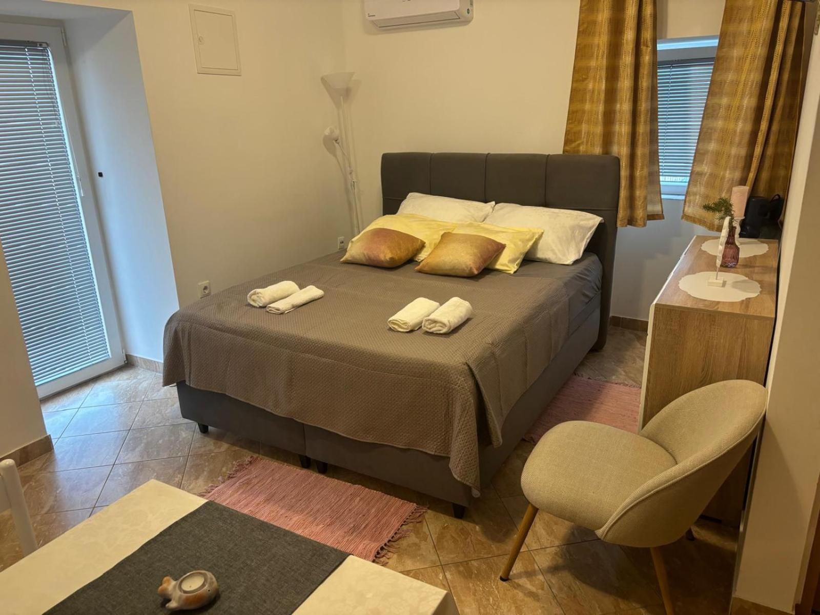 Apartment & Studio Vrdoljak Sveti Anton  Kültér fotó